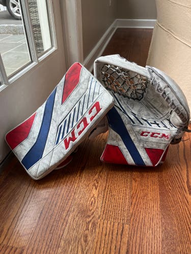 CCM Axis 1.9 Goalie Glove + Blocker Intermediate Regular