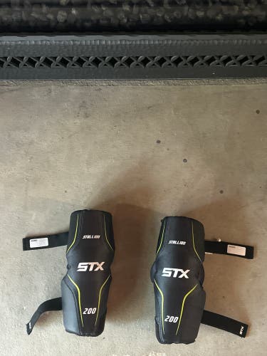 Used Youth STX Stallion 200 Arm Pads