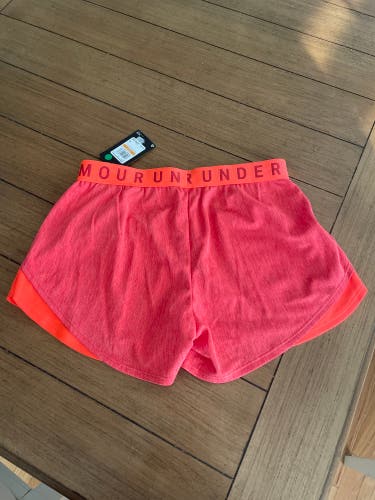 Woman’s under armour shorts