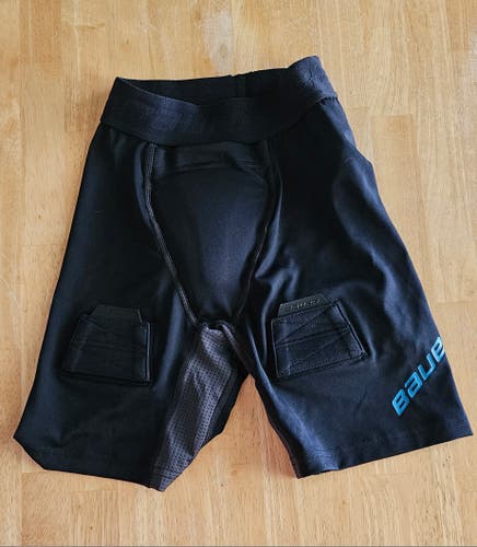 Used Bauer Compression Jill Size Womens XS