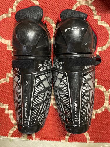 Junior CCM Jetspeed FT350 Shin Pads