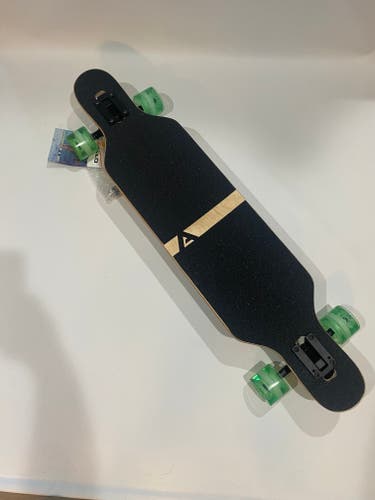 Green Longboard skatebaord