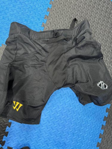 Vegas knights shell XL