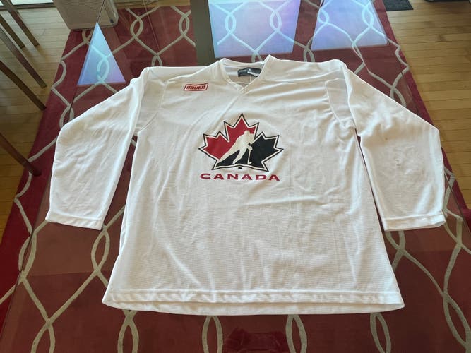 Bauer Team Canada Hockey practice jersey
