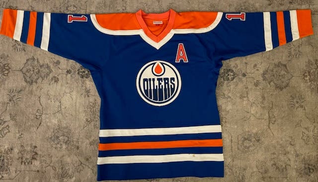 Messier Edmonton Oilers Blue Used Large Men's Mitchell & Ness Jersey