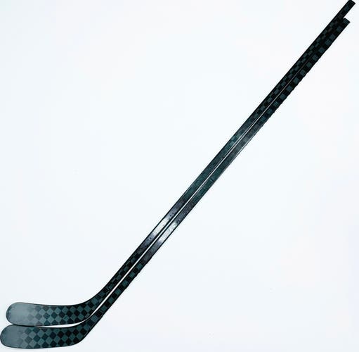 New 2 Pack SIG PRO SERIES Hockey Stick (~335 Grams)-RH-60 Flex-P90TM-Grip W/ Bubble Texture