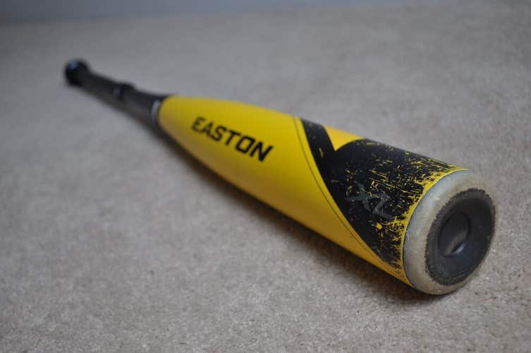 31/26 Easton XL1 (-5) SL14X15 Composite Baseball Bat - USSSA Yes - USA No