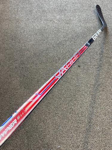 Used Senior Bauer Vapor Hyperlite USA Hockey Stick Pro Stock | Zam Plante