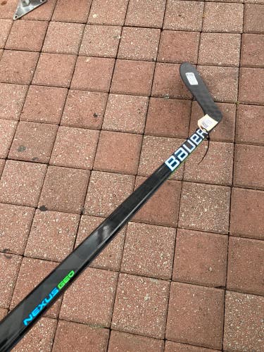 Used Junior Bauer Nexus Geo Hockey Stick Left Hand P28