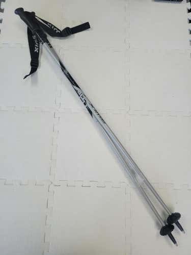 Used Swix Techlite 105 Cm 42 In Men's Downhill Ski Poles