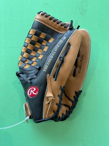 Brown Used Adult Rawlings Player series Right Hand Throw Pitcher's Baseball Glove 13"