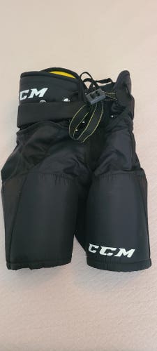 Used Youth Large CCM AS1 Hockey Pants
