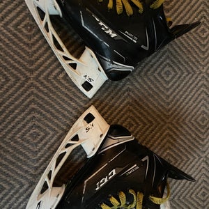 Used Junior CCM RibCor 76K Hockey Skates Size 3.5