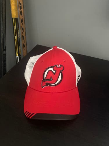 New jersey devils hat brand new