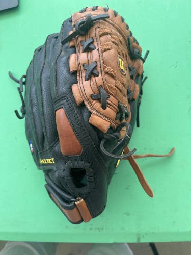 Brown Used Wilson Pro Select Right Hand Throw Softball Glove 12.5"