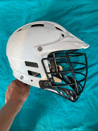 White Used Youth Cascade Cs Helmet