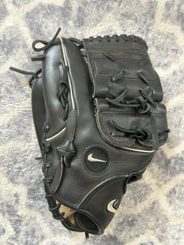 Nike Pitcher's Pro Tradition Baseball Glove 12 inch