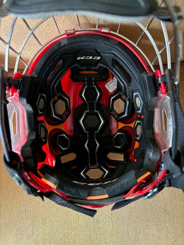 Used Medium CCM Tacks 710 Helmet w/ cage