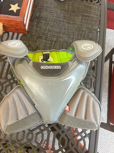 Maverik Mx Shoulder Pads