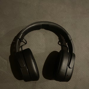 Used  Crusher Wireless Headphones