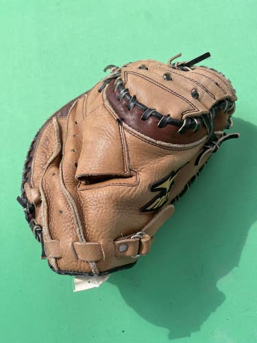 Brown Used Mizuno Franchise Right Hand Throw Catcher's Baseball Glove 32"