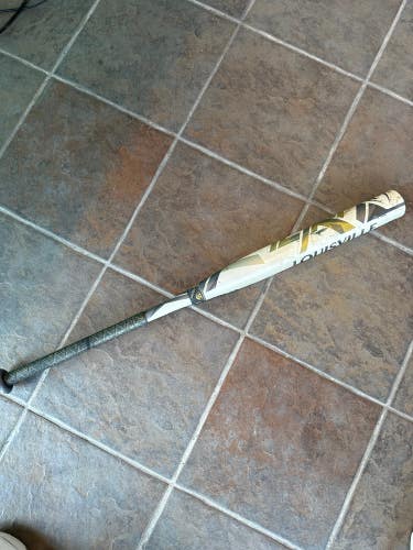 White Used Louisville Slugger LXT Bat (-10) Composite 23 oz 33"