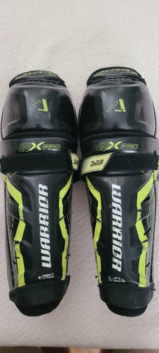 Used Junior Warrior Alpha QX Pro 10" Shin Pads