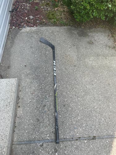 Used Intermediate CCM Left Hand P29  RibCor Pro 3 PMT Hockey Stick