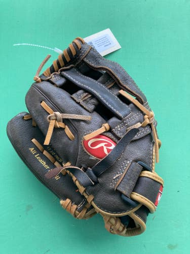 Rawlings Highlight Series Left Hand Throw 11.5" Baseball Glove