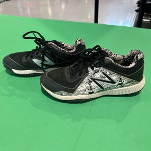 Black Used Size 3.0 Youth New Balance Shoes