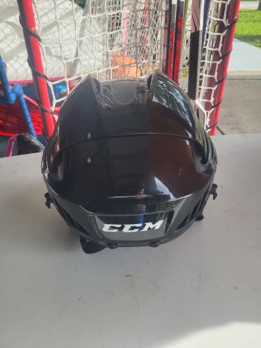 Used Medium CCM Ht50 Helmet
