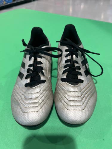 Silver & Black Used Youth Unisex Adidas Predator Cleats Molded Cleats