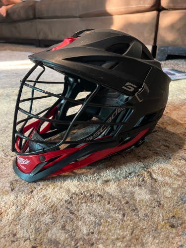 Cascade S Lacrosse Helmet