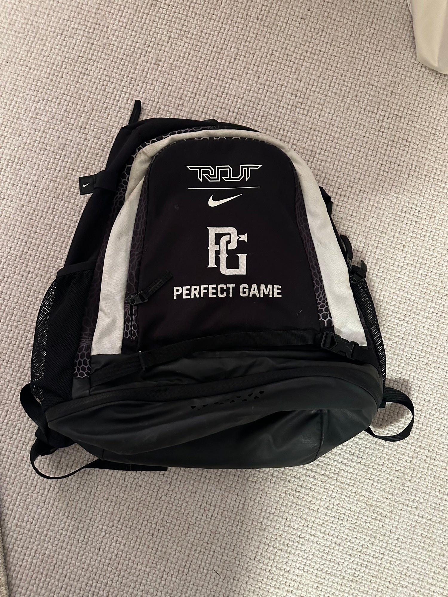 nike baseball backpack black