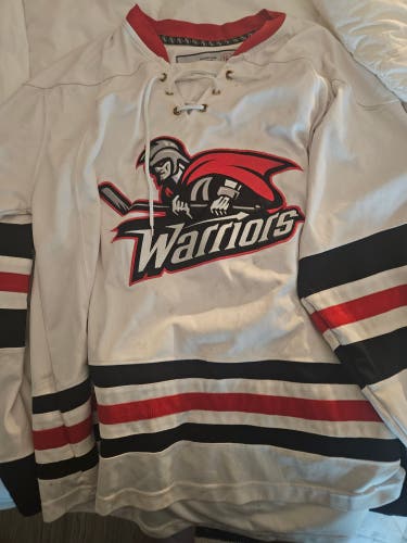 Warriors #8 Holtz Athletic White Used Large Men's Jersey
