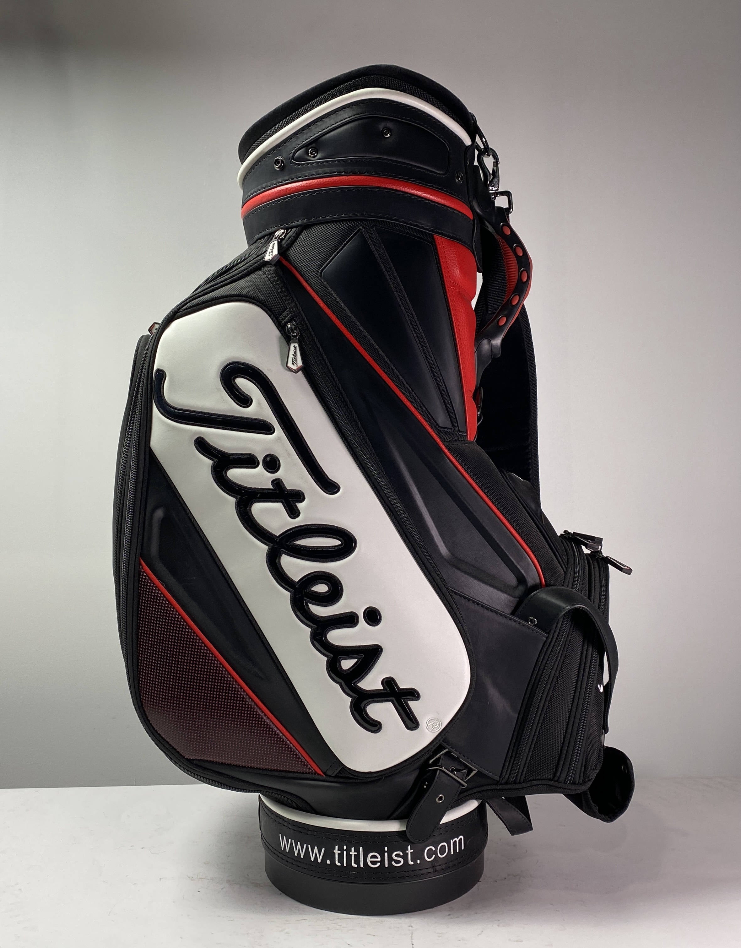 Titleist Staff Bag Black White Red 6-Way Divide Single Strap Golf