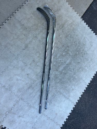 New 2 Pack Senior Bauer Right Handed P90 Pro Stock Proto-R Hockey Stick