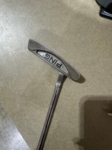 Silver Used Men's Blade Right Handed 36" Zing 2F Putter with super stroke jumbo putter grip