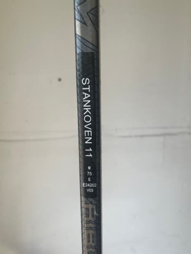 Logan Stankoven CCM Ribcor Trigger 6 Pro