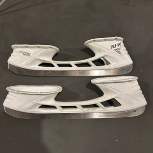 Bauer Tuuk with LS3 Steel