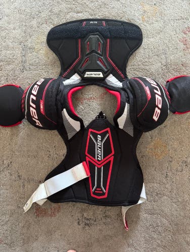 Used Medium Bauer NSX Shoulder Pads