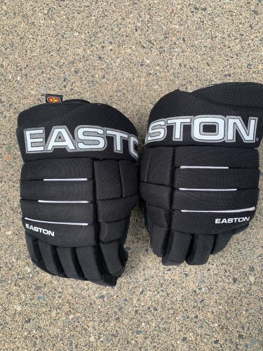 Easton synergy reflex gloves 14”