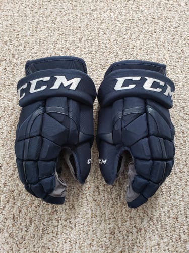 15" CCM HG12 Gloves
