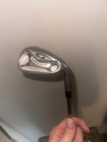 Taylor Made R7 8 Iron Right Handed Steel Shaft
