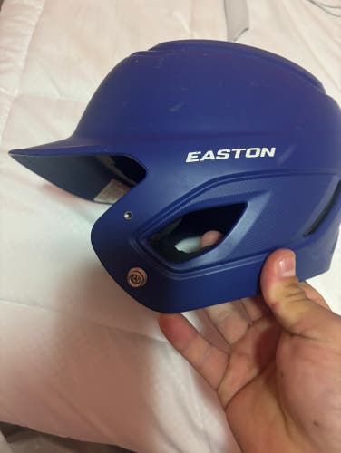 New 6 1/4 - 6 7/8 Easton Alpha Batting Helmet