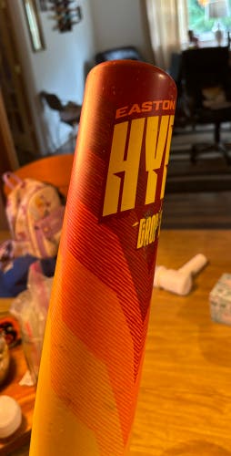 Used  Easton USSSA Certified Composite 21 oz 31" Hype Fire Bat