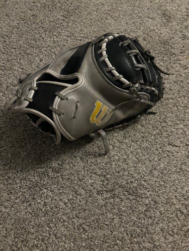 Used Wilson A2000 Pro-Stock 33.5 Catchers Mitt