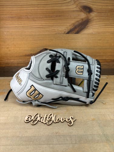 New Infield 11.75" Wilson A2000 Softball Glove