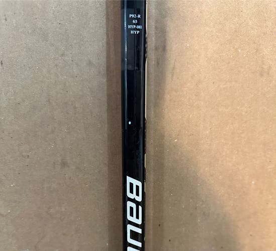Bauer Vapor HyperLite hockey stick Right P92 65 flex intermediate D1 Pro Stock