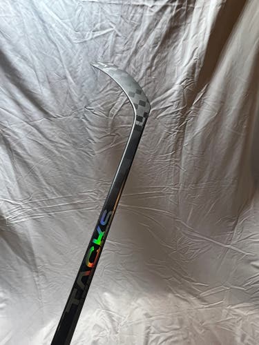 2 CCM Senior Super Tacks 75 Flex P29 Right Hand ****SEE PICTURES***